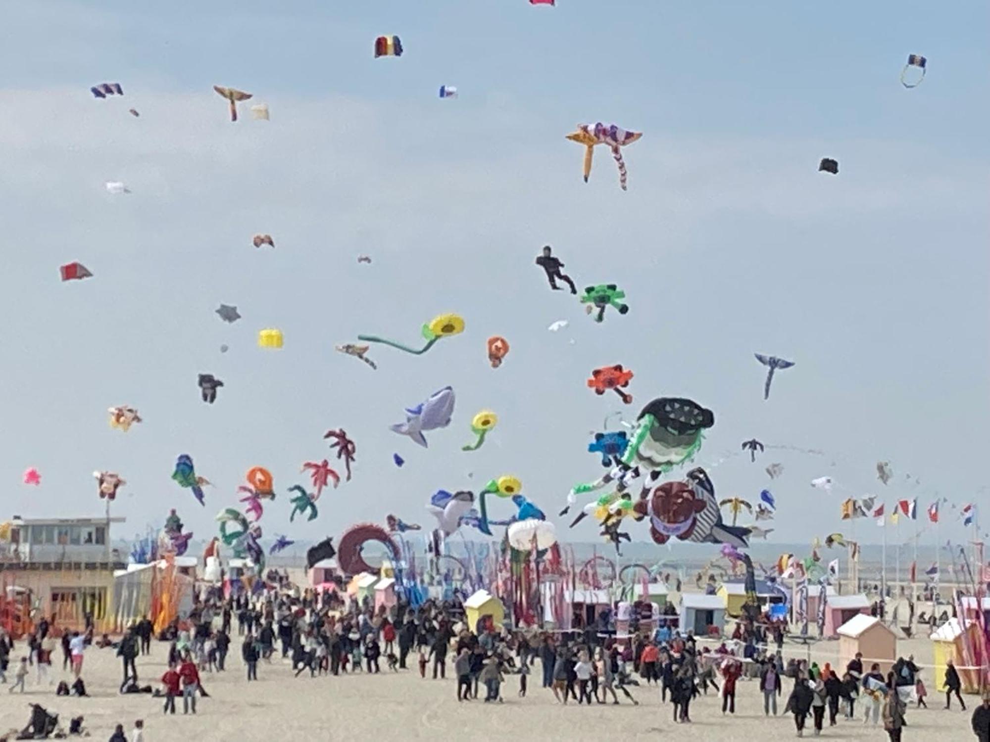 Gite Chti Picard Parking Prive Gratuit Et 100M De La Plage Berck Buitenkant foto